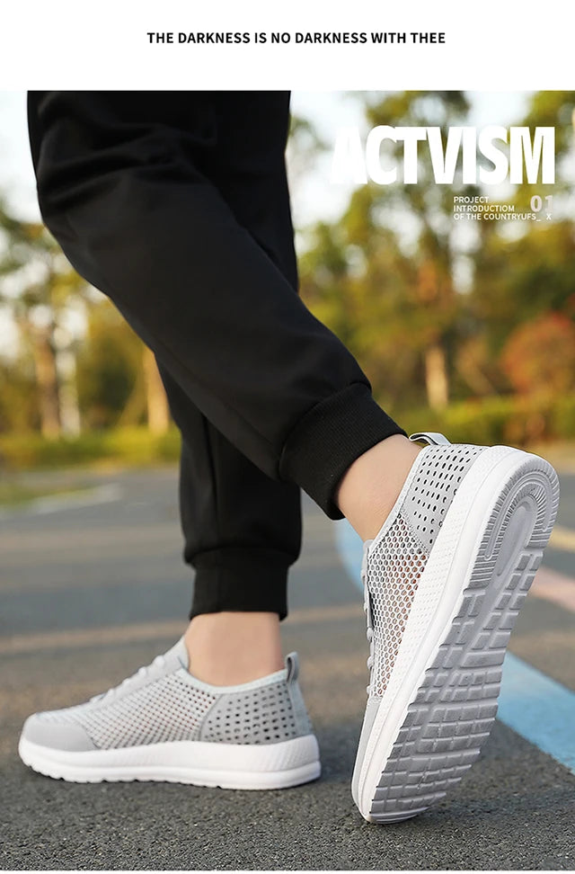 Men's shoes spring summer new soft sole loafers Casual shoes Light fashion mesh leisure sports tennis big size 39-46