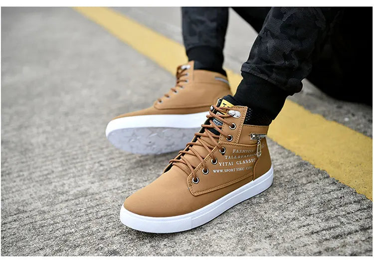 2024 Spring and autumn high top men's new soft sole casual sports shoes walking running breathable men's boots 39-46