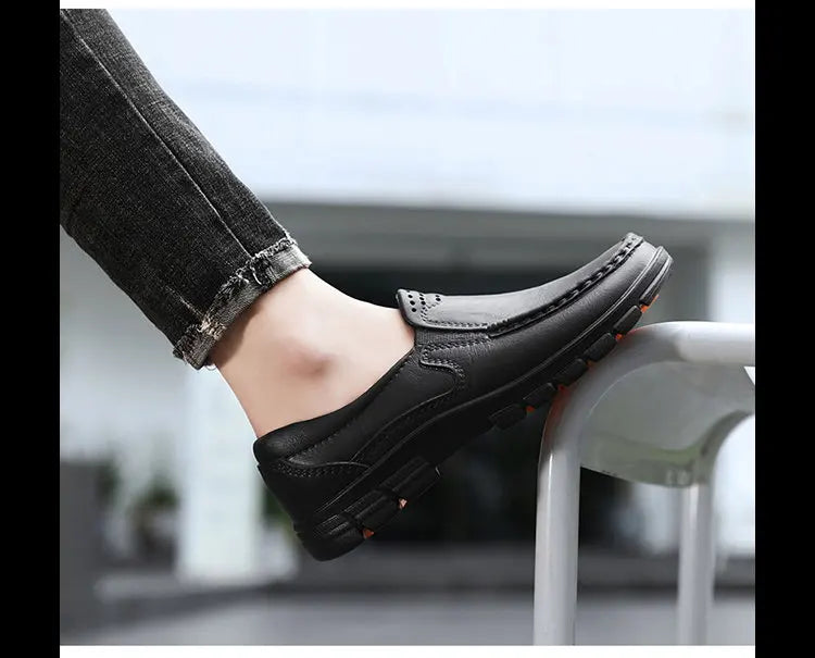 Men's non-slip waterproof casual leather shoes lace-up chef work shoes plus size men's shoes new 2024