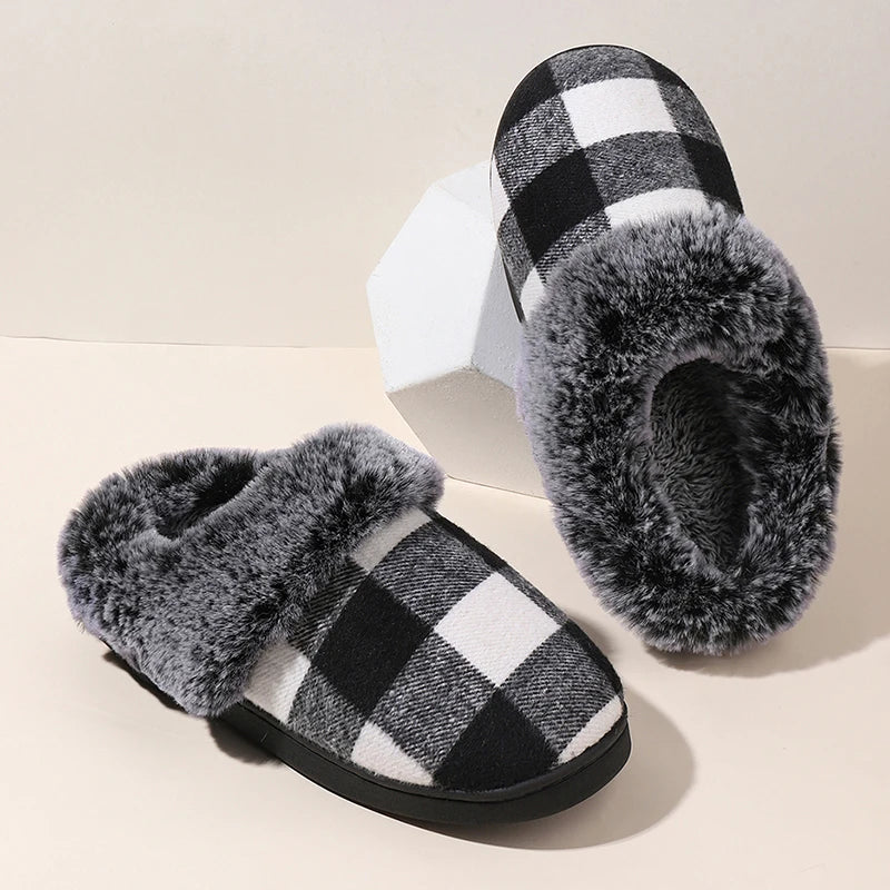 Plaid Thicken Plush Fur Slippers Women 2024 Winter Closed Toe Couple Home Slippers Woman Comfort Soft Sole House Shoes Slides