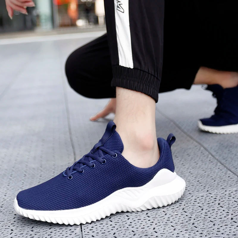 New large size men's shoes mesh surface breathable fashion thick sole sneakers loafers casual sports mens shoes vulcanized shoes