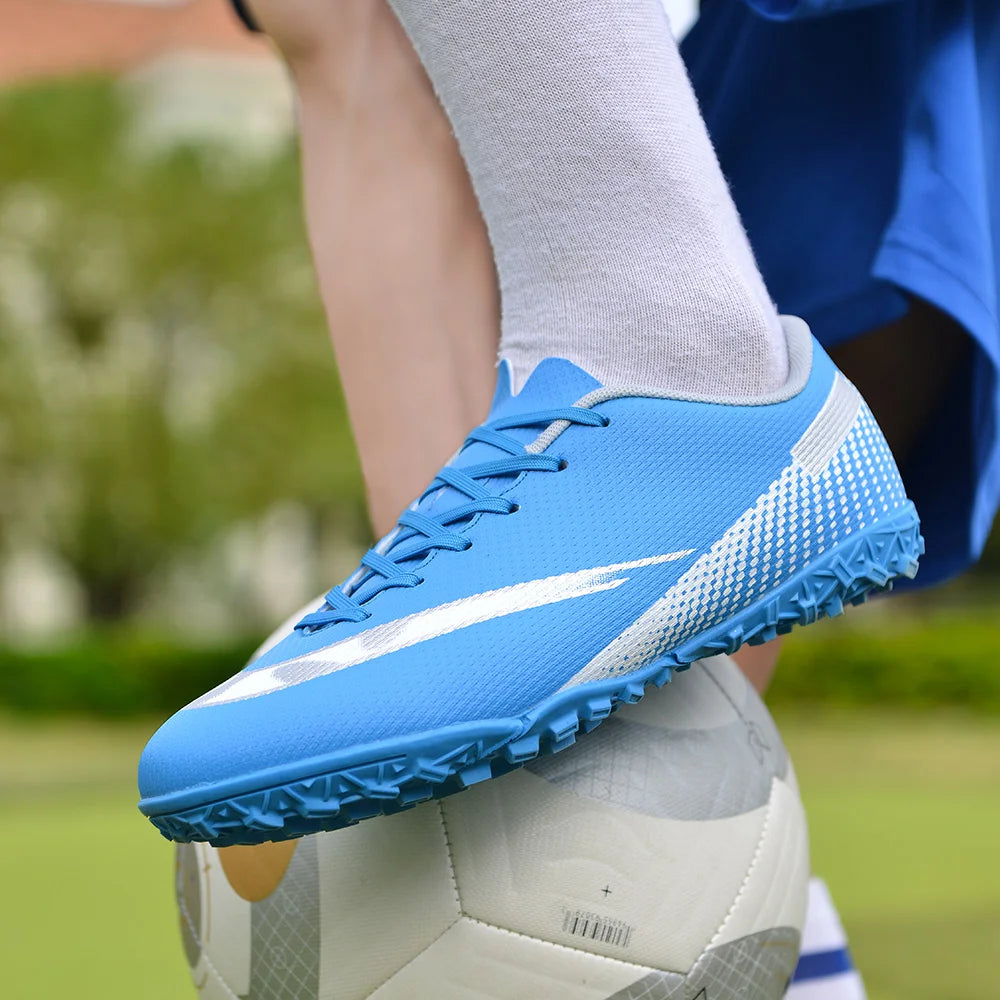 New low-top football shoes leisure sports outdoor training non-slip comfortable fashion shoes for men and women children