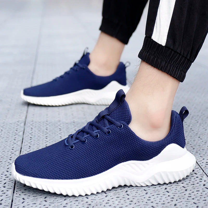 New large size men's shoes mesh surface breathable fashion thick sole sneakers loafers casual sports mens shoes vulcanized shoes