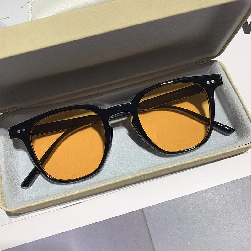 Women's Sunglasses Square Frame Glasses Women Fashion Lenses Oversized Shades replicas of luxury Sun Glasses UV400 Eyewear