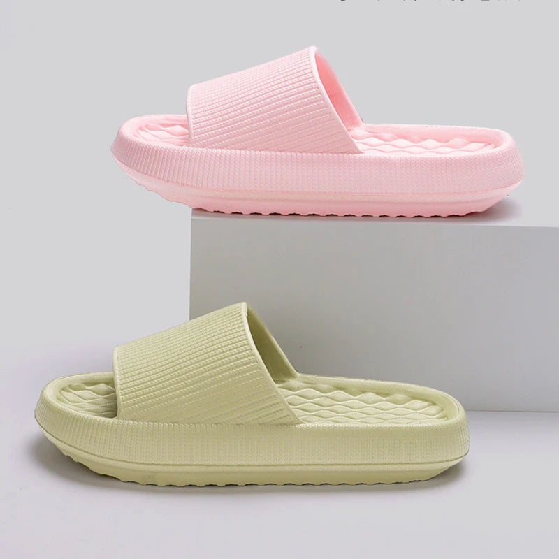 Eva Thick Platform Cloud Slippers Women Soft Sole Pillow Slides 2024 Summer Beach Sandals Woman Non Slip Bathroom Home Shoes