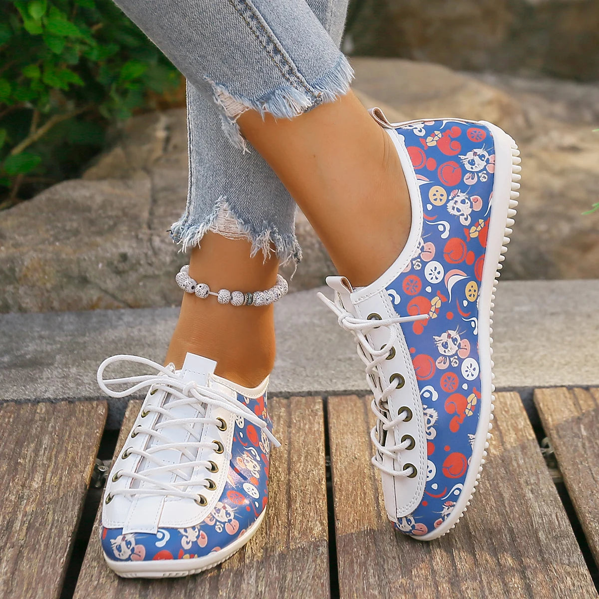 Women's new casual single shoes cute graffiti comfortable lace up board shoes