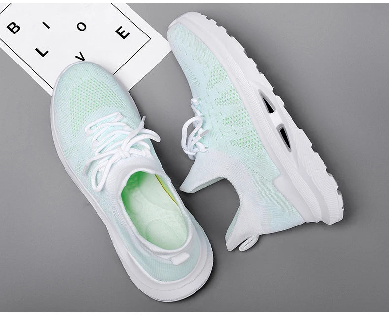 Men's sports casual shoes Breathable light lace-up solid color comfortable walking fitness training men's shoes